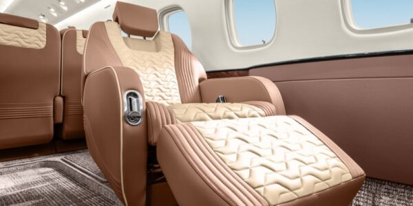 AeroVisto_CC_Embraer-Legacy-650_Refurbishment_0922_25-q4zrwogyjbjy84acuilxtdz20u0bzxtm3oyk2841lc